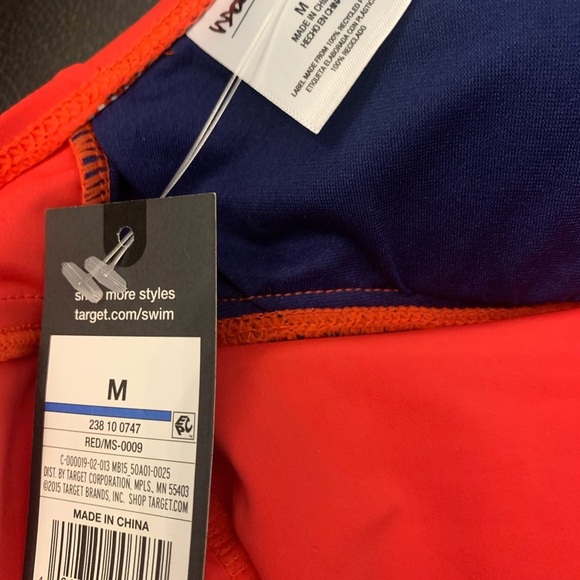 Mossimo NWT Red and Navy Halter Tankini Swimwear Top Size Medium - Picture 6 of 6